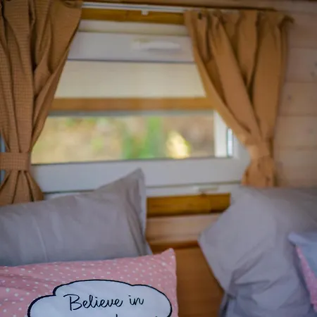 къщички синьо лято, черноморец - - Blue Summer