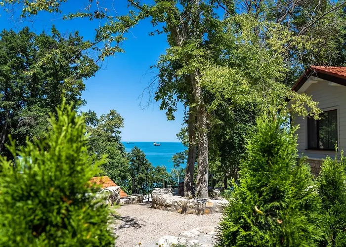 къщички синьо лято, черноморец - - Blue Summer *