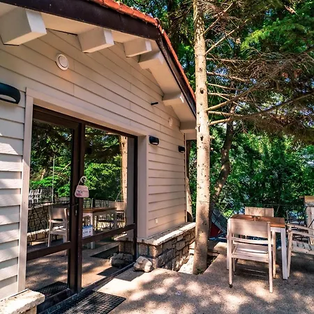 къщички синьо лято, черноморец - - Blue Summer Feriehus