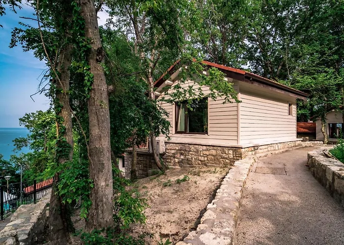 къщички синьо лято, черноморец - - Blue Summer Ferienhaus