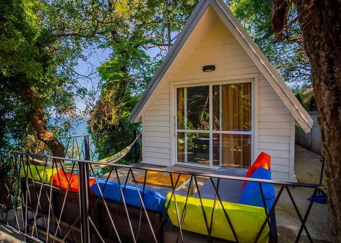 къщички синьо лято, черноморец - - Blue Summer Ferienhaus Warna